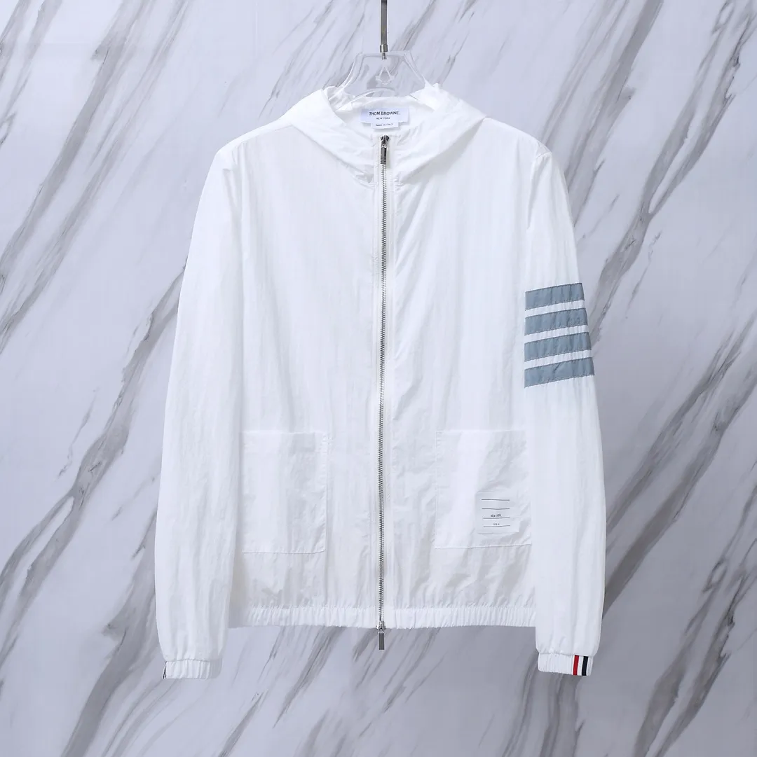 ：YT 06（TB ） THOM BROWNE TBClassic Spf 80+ Breathable White/Black/Navy Blue/Gray TB Same Style TB TB Factory 38 Quality Same Style TB TB ：White/Black/Navy Blue /Gray Size：1/2/3/4